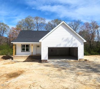 New construction Single-Family house 131 Tanglewood Drive, Louisburg, NC 27549 - photo 7 7