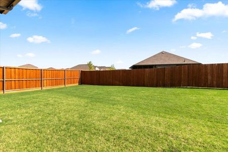 New construction Single-Family house 3516 Equinox Drive, Heartland, TX 75126 - photo 20 20
