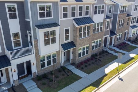 New construction Townhouse house 983 Parkstone Towne Boulevard, Knightdale, NC 27545 - photo 2 2