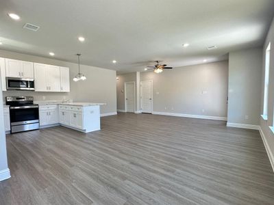 New construction Single-Family house 5710 Barkridge Drive, Granbury, TX 76048 - photo