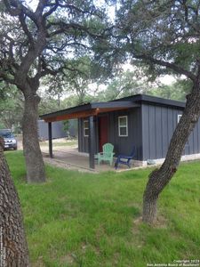 New construction Single-Family house 1009 Edgewater Falls, Canyon Lake, TX 78133 - photo 4 4
