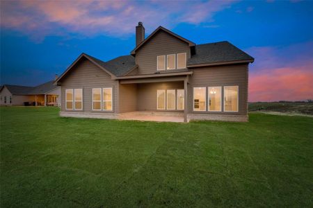 New construction Single-Family house 134 Red Cliff Court, Rhome, TX 76078 Lantana- photo 32 32