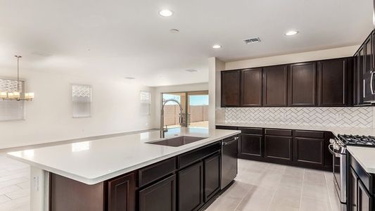 New construction Single-Family house 17700 W Star Point Drive, Goodyear, AZ 85338 - photo 9 9