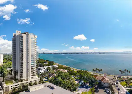 Altura Bayshore by The Ronto Group in Tampa - photo