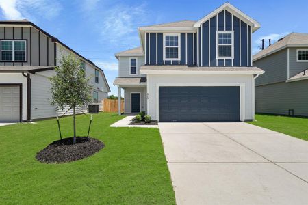 New construction Single-Family house 915 Luke Darrell Drive, Rosharon, TX 77583 - photo 0