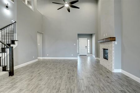 New construction Townhouse house 254 Legacy Boulevard, Weatherford, TX 76086 - photo 3 3