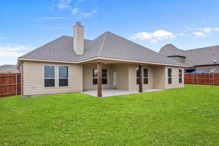 New construction Single-Family house 102 Whirlaway Street, Waxahachie, TX 75165 - photo 24 24