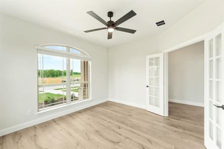 New construction Single-Family house 153 Creekside Drive, Sanger, TX 76266 Dewberry III- photo 7 7