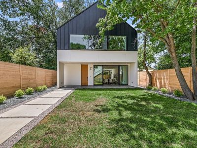 New construction Single-Family house 2903 E 14 St, Austin, TX 78702 - photo 0