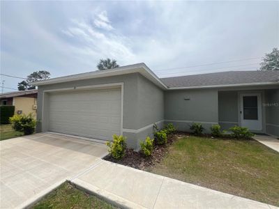 New construction Single-Family house 54 Ryland Drive, Palm Coast, FL 32164 - photo 2 2