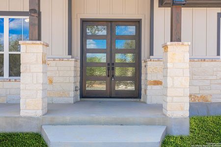 New construction Single-Family house 173 Timber Place, La Vernia, TX 78121 - photo 2 2