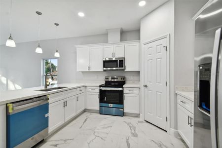 New construction Single-Family house 8418 N Newport Avenue, Tampa, FL 33604 - photo 37 37