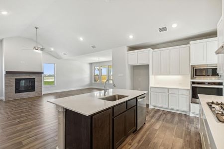 New construction Single-Family house 2201 Scissortail Street, Waxahachie, TX 75165 - photo 9 9