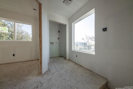 New construction Multi-Family house 118 Shenandoah St, San Antonio, TX 78210 - photo 13 13