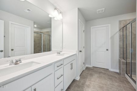 New construction Single-Family house 110 Ivy Vine Way, Unit 101  Oakley, Raleigh, NC 27610 - photo 21 21