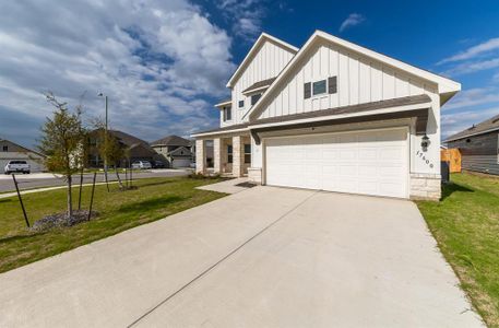 New construction Single-Family house 17600 Shafer Dr, Pflugerville, TX 78660 - photo 2 2