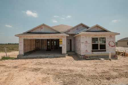 New construction Single-Family house 1113 Water Valley, Seguin, TX 78155 Kingsley- photo 5 5