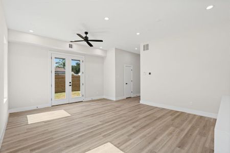 New construction Single-Family house 2131 Blalock Road, Unit E, Houston, TX 77080 - photo 12 12