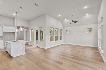 New construction Single-Family house 219 Burning Star, Castroville, TX 78009 - photo 12 12