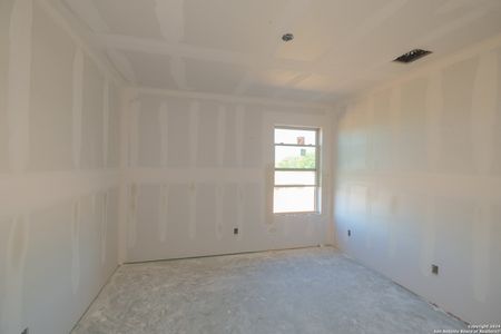 New construction Single-Family house 113 Cheyenne Dr, Floresville, TX 78114 Kingsley- photo 8 8