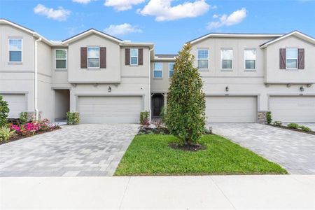 New construction Townhouse house 19398 Great Intention Way, Lutz, FL 33558 - photo 0 0