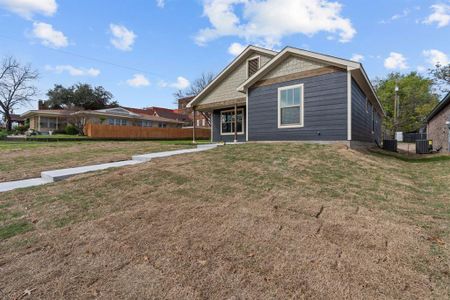 New construction Single-Family house 2601 Prairie Avenue, Fort Worth, TX 76164 - photo 24 24