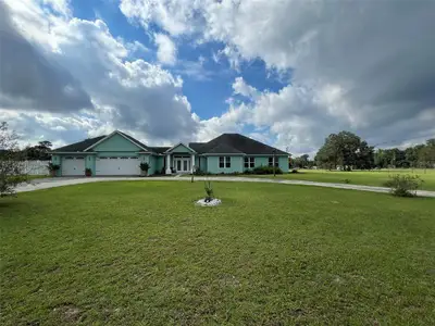 New construction Single-Family house 1026 Sw Beresford Road Sw, Deland, FL 32720 - photo 0