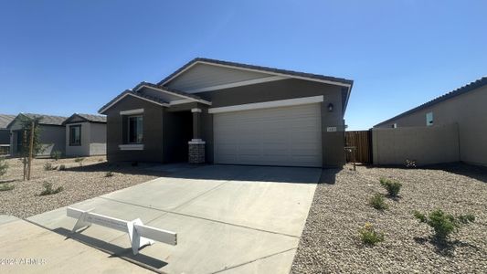 New construction Single-Family house 3403 E Valleyhigh Trail, San Tan Valley, AZ 85143 Larkspur Homeplan- photo 1 1