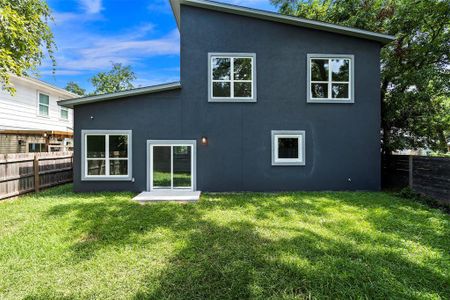 New construction Single-Family house 3613 Munson St, Austin, TX 78721 - photo 33 33