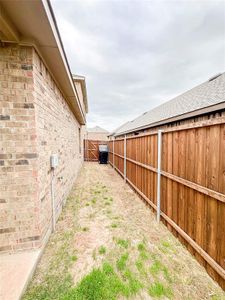New construction Single-Family house 3225 Conley Court, Mesquite, TX 75126 - photo 33 33