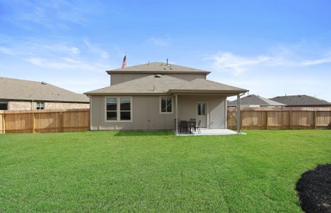 New construction Single-Family house 3115 Paso Fino Drive, Alvin, TX 77511 - photo 33 33