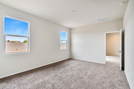 New construction Single-Family house 641 W Freedom Street, Florence, AZ 85132 - photo 6 6