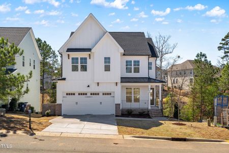 New construction Single-Family house 120 Pointe Park Circle, Holly Springs, NC 27540 - photo 1 1