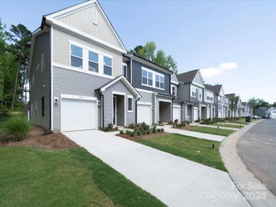 New construction Townhouse house 9324 Widden Way, Charlotte, NC 28269 - photo 10 10
