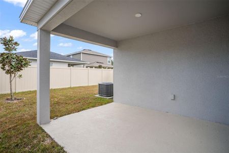 New construction Single-Family house 2752 Meadow Stream Way, Clermont, FL 34714 Plan 1511 Modeled- photo 26 26