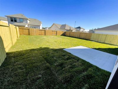 New construction Single-Family house 2116 Cedar Bend Drive, Conroe, TX 77306 - photo 17 17