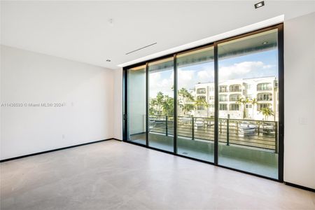 New construction Single-Family house 2719 Northeast 14th Street, Fort Lauderdale, FL 33304 - photo 37 37