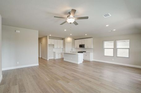 New construction Single-Family house 611 Tribble Drive, McKinney, TX 75071 The Bexar- photo