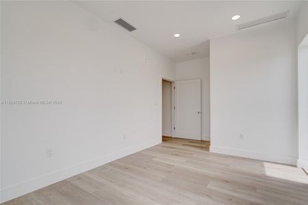 New construction Condo/Apt house 816 84Th St, Unit 4, Miami Beach, FL 33141 - photo 23 23