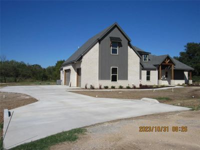 New construction Single-Family house 401 Spring Valley Road, Willow Park, TX 76087 - photo 1 1
