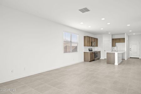 New construction Single-Family house 24016 W Hopi Street, Buckeye, AZ 85326 - photo 14 14