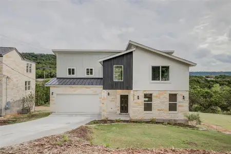 New construction Single-Family house 18414 Roundrock Rd, Jonestown, TX 78645 - photo 0