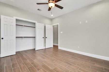 New construction Single-Family house 216 Forest Park Drive, West Columbia, TX 77486 - photo 32 32