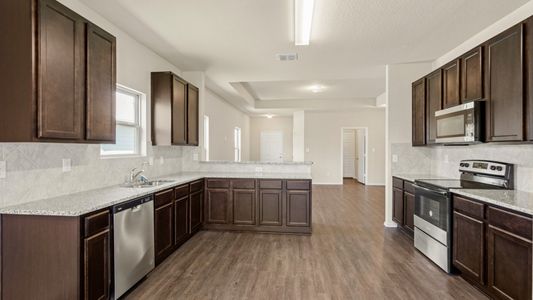 New construction Single-Family house 11010 Airmen Drive, San Antonio, TX 78109 - photo 6 6