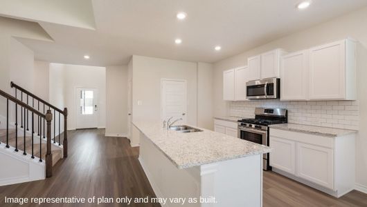 New construction Single-Family house 404 Steele Rapids, Cibolo, TX 78108 - photo 8 8