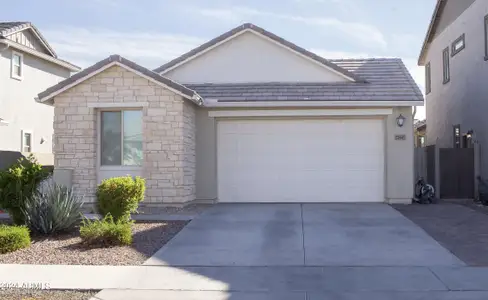 New construction Single-Family house 22647 E Indiana Avenue, Queen Creek, AZ 85142 - photo 0