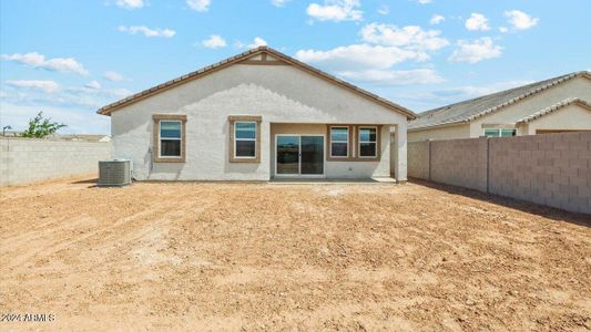 New construction Single-Family house 17920 N Salerno Drive, Maricopa, AZ 85138 - photo 30 30