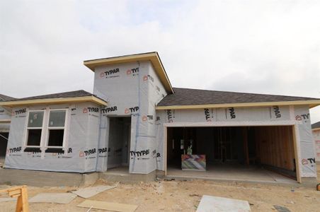 New construction Single-Family house 103 Lansing Rd, Hutto, TX 78634 - photo 1 1