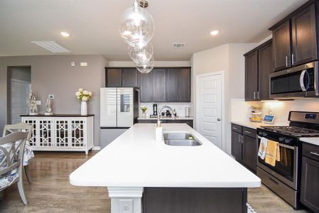 New construction Single-Family house 828 Coronado Terrace Lane, Katy, TX 77493 - photo 13 13