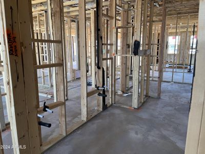 New construction Single-Family house 7664 W Saddlehorn Road, Peoria, AZ 85383 - photo 5 5
